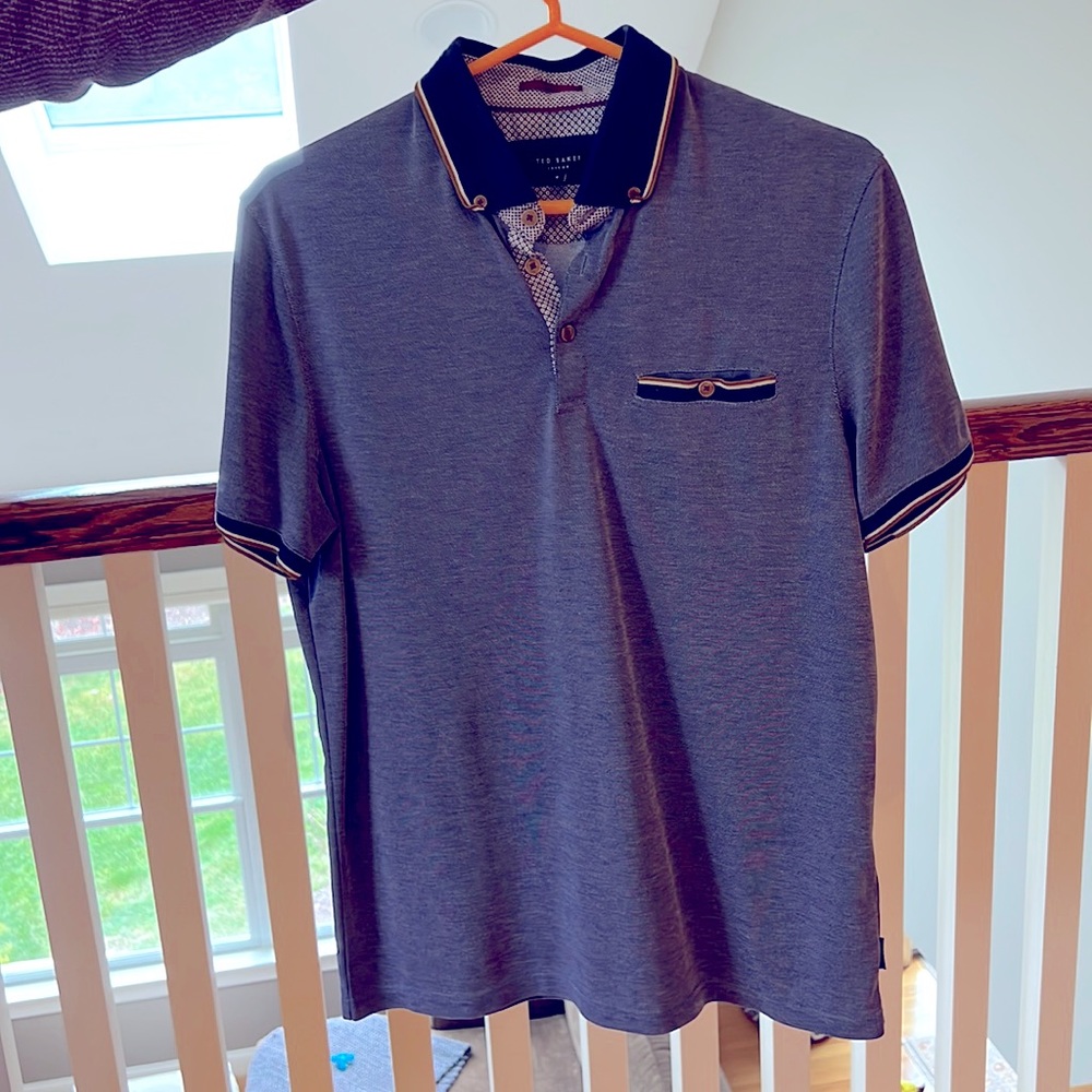 Size 4 Ted Baker short sleeve polo